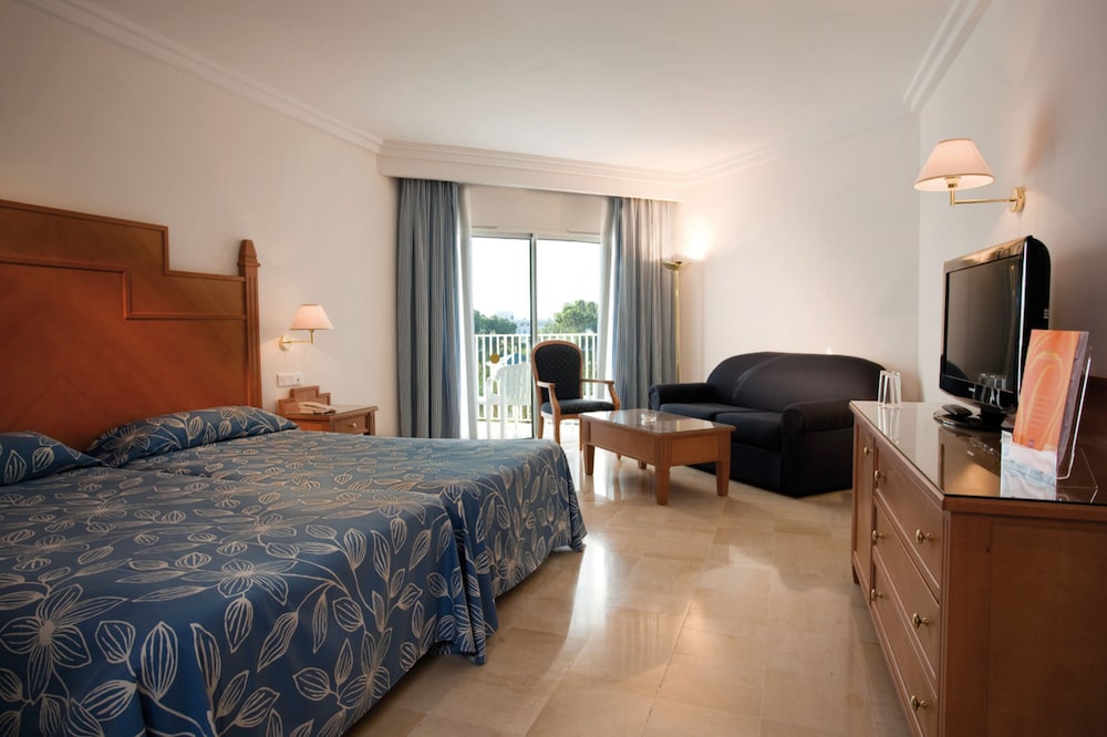 Habitación clásica, vistas al jardín del hotel Occidental Marco Polo