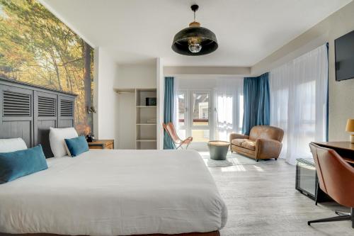 Habitación Doble Grande del hotel La Maison Mulhouse Centre. Foto 3