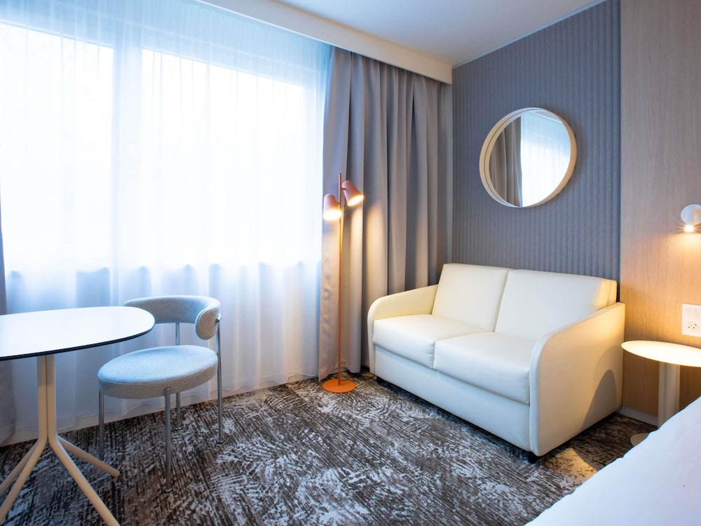 Habitación Ejecutiva con 1 cama doble del hotel Novotel Mulhouse Bâle Fribourg. Foto 11