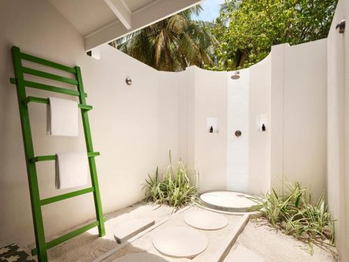 Lagoon Beach Villa - 50% off domestic transfers for stays of 7+ nights (book from 23 Mar, stay until 30 Sep) del hotel Villa Park Sun Island Resort. Foto 1