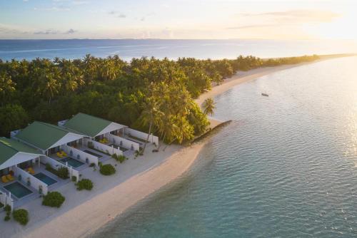 Deluxe Beach Pool Villa - 50% off domestic transfers for stays of 7+ nights (book from 23 Mar, stay until 30 Sep) del hotel Villa Park Sun Island Resort. Foto 4