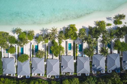 Two Bedroom Beach Pool Villa - 50% off domestic transfers for stays of 7+ nights (book from 23 Mar, stay until 30 Sep) del hotel Villa Park Sun Island Resort