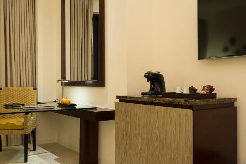 Habitación Doble con 2 camas dobles y vistas a la bahía del hotel Hyatt Regency Cartagena. Foto 3