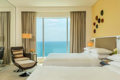 Habitación Doble con vistas al océano - 2 camas dobles del hotel Hyatt Regency Cartagena. Foto 2