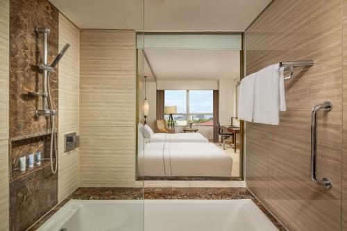 Habitación Deluxe del hotel Melia Hanoi