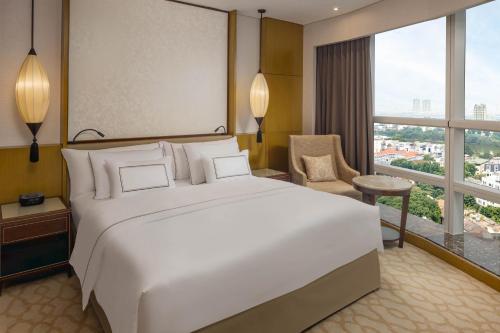 Suite Familiar del hotel Melia Hanoi. Foto 2