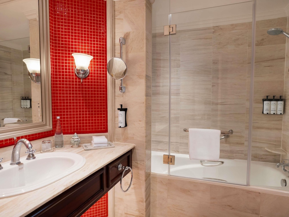 ALA OPERA, HABITACIÓN PREMIUM, CAMAS TWIN del hotel Sofitel Legend Metropole Hanoi
