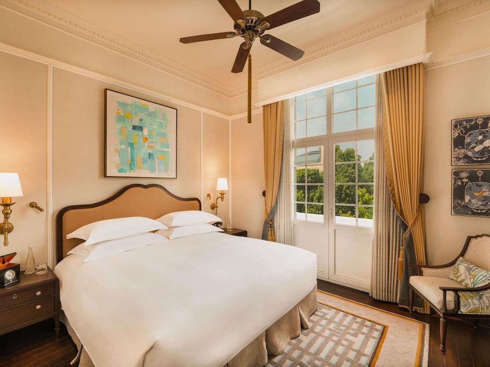 ALA HERITAGE, SUITE METROPOLE CON PRIVILEGIOS Y BENEFICIOS METROPOLE, CAMA KING del hotel Sofitel Legend Metropole Hanoi