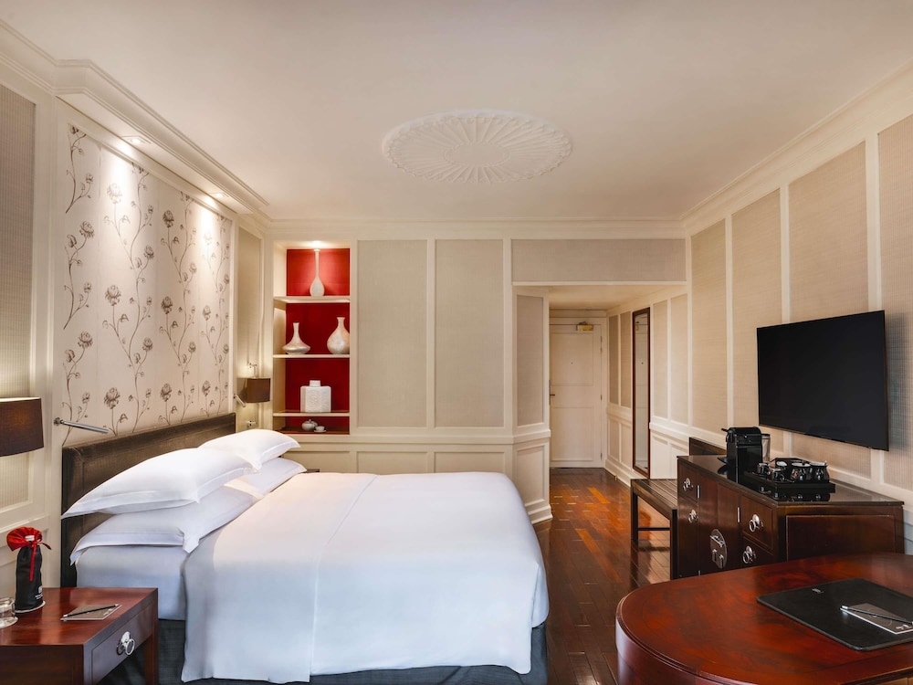 ALA OPERA, HABITACIÓN PREMIUM, CAMAS TWIN del hotel Sofitel Legend Metropole Hanoi. Foto 3
