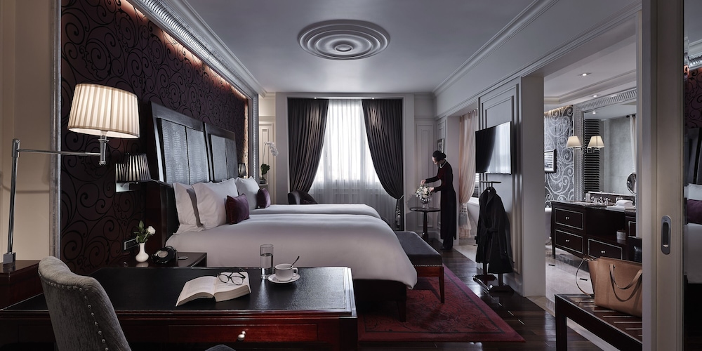 ALA OPERA, HABITACIÓN GRAND PREMIUM CON BENEFICIOS DE CLUB LOUNGE, CAMAS TWIN del hotel Sofitel Legend Metropole Hanoi. Foto 2