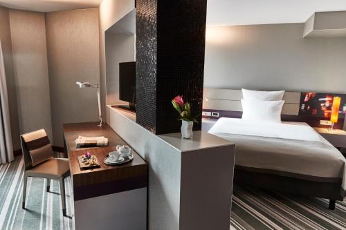 Suite Junior del hotel Steigenberger Airport Frankfurt. Foto 1