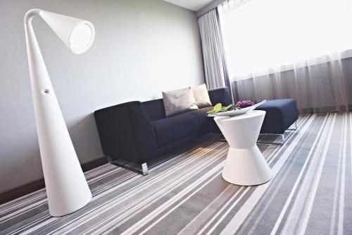 Suite Executive del hotel Steigenberger Airport Frankfurt. Foto 2