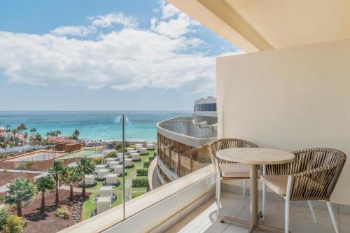 Habitación Doble Superior con vistas al mar del hotel Iberostar Playa Gaviotas. Foto 3