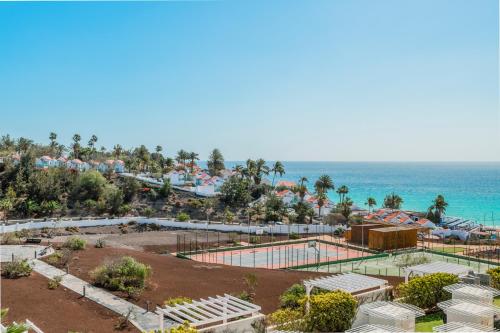 Habitación Doble con vista parcial al mar - 2 camas del hotel Iberostar Playa Gaviotas. Foto 3