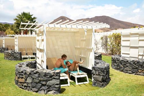 Habitación Doble Star Prestige con vistas al mar y acceso al salón executive del hotel Iberostar Playa Gaviotas