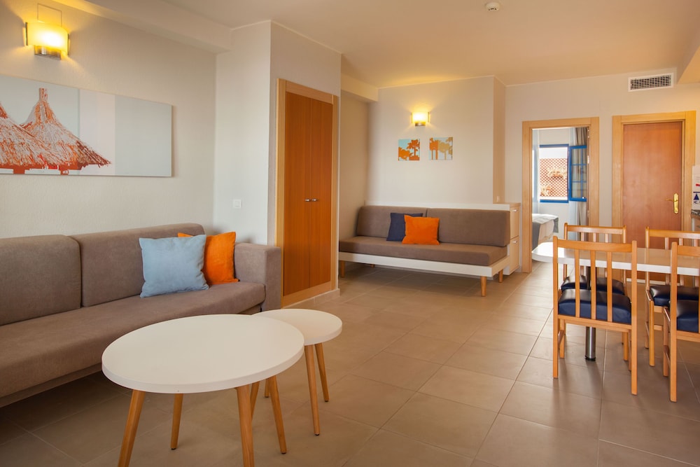 Apartmento, 1 Habitación, Balcón o Terraza del hotel Grupotel Cinco Plazas. Foto 6