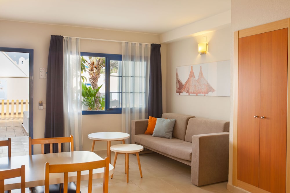 Apartmento, 1 Habitación, Balcón o Terraza del hotel Grupotel Cinco Plazas. Foto 7