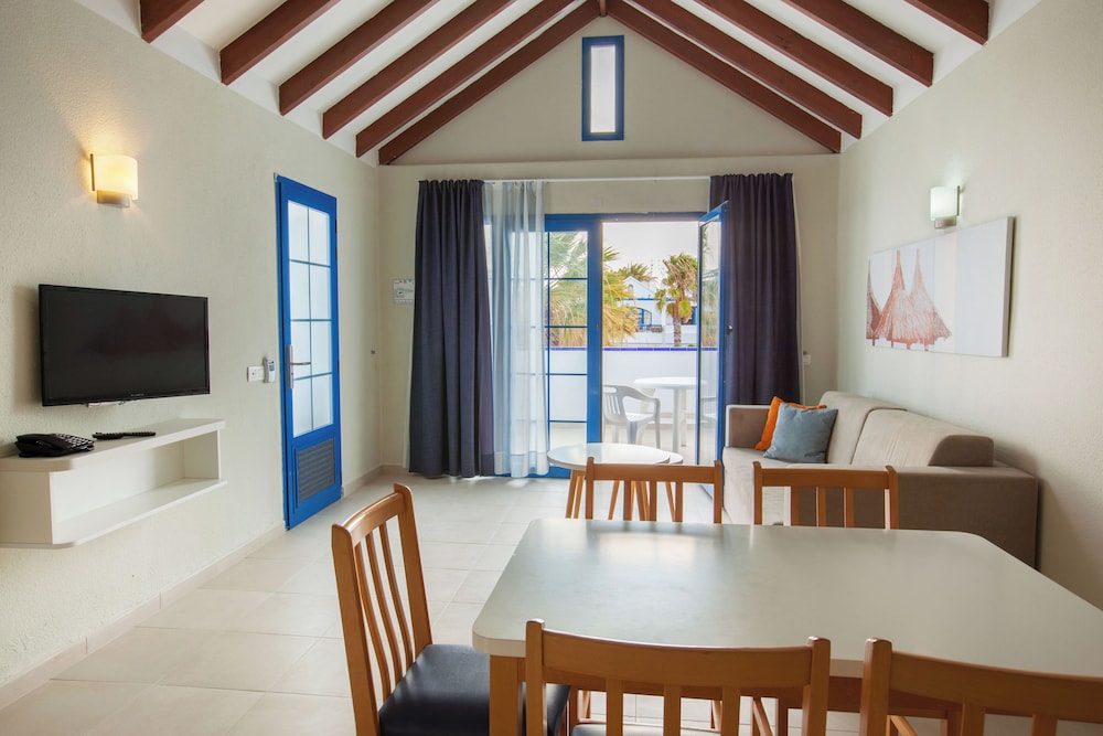 Family Apartment, 2 Bedrooms, Balcón o Terraza del hotel Grupotel Cinco Plazas