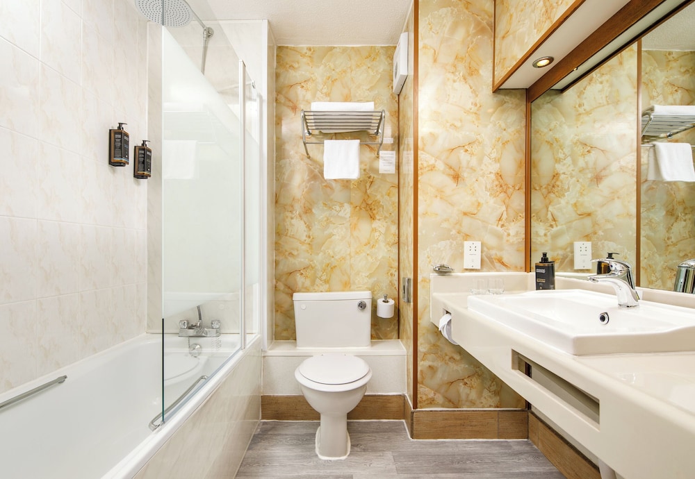 Habitación clásica con 2 camas individuales del hotel Mercure Livingston. Foto 6