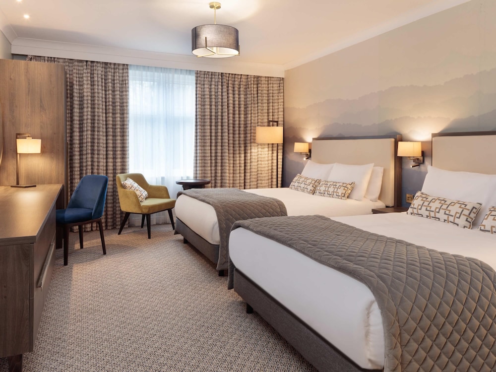 Habitación clásica, 2 camas de matrimonio del hotel Mercure Blackburn Dunkenhalgh and Spa. Foto 2