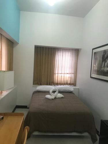 Habitación Doble Privada con baño compartido del hotel YMCA WEST SIDE. Foto 6