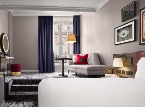 Habitación St James King del hotel The Trafalgar St. James London, Curio Collection By Hilton