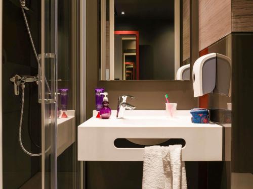 Habitación Doble Clásica del hotel Ibis Budget Blankenberge. Foto 1