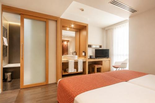 Habitación Doble Superior del hotel Exe Princep. Foto 1
