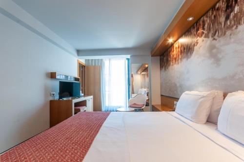 2 Habitaciones Dobles comunicadas del hotel Exe Princep. Foto 1