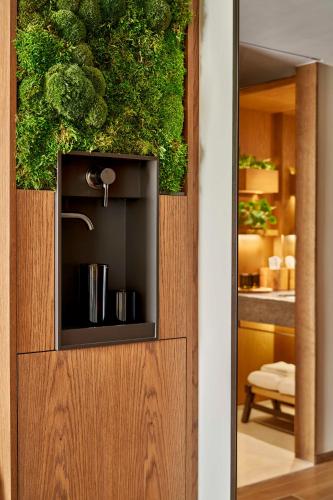 2 camas grandes del hotel 1 Hotel Mayfair. Foto 6