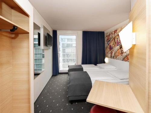 Habitación Doble Estándar - 2 camas del hotel Berlin Alexanderplatz