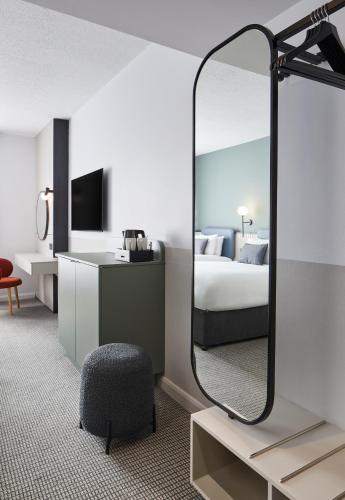 Habitación Doble Estándar - 2 camas del hotel Leonardo Parnell Street. Foto 4