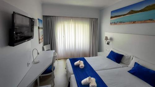 Habitación Doble con cama supletoria - 2 camas del hotel BLUESEA Anba Romani