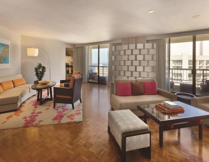 Suite, 2 habitaciones (Ambassador Suite) del hotel Hyatt Regency Waikiki Beach Resort and Spa. Foto 1