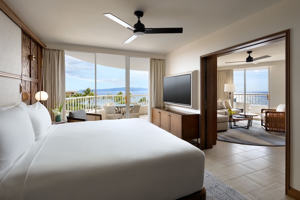 Suite Panorámica, 1 habitación, Suite de esquina Kilohana (1 cama King) del hotel The Fairmont Kea Lani. Foto 2