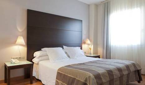 Junior suite del hotel Hotel y Apartamentos Vertice Sevilla Aljarafe