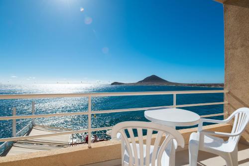 Habitación Doble Deluxe Superior - 1 o 2 camas del hotel Médano. Foto 6