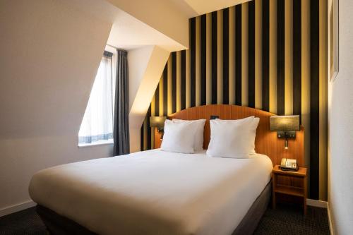 Habitación Superior - 1 cama grande del hotel Aris Grand-place