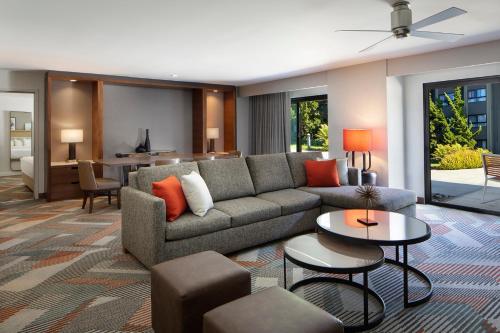Suite del hotel Hyatt Regency Monterey and Spa. Foto 4