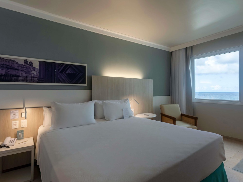 Habitación Superior con 1 cama doble del hotel Mercure Salvador Rio Vermelho. Foto 8