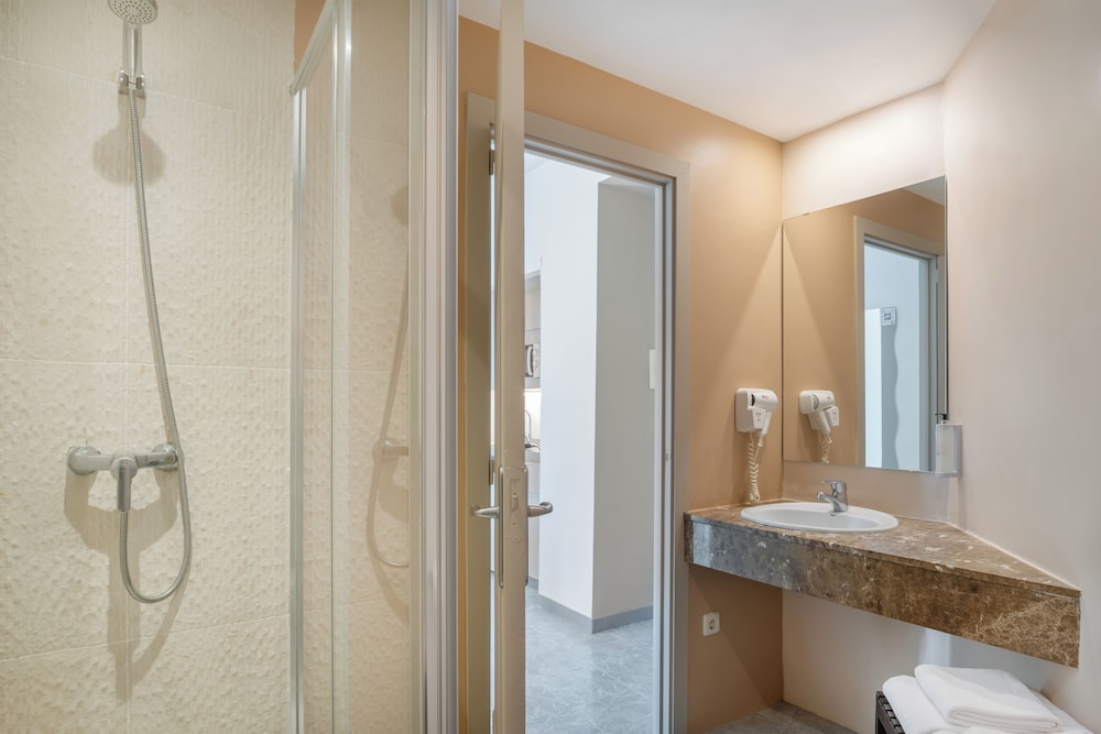Junior Suite SOL del hotel Sol Lunamar Palmanova – Adults Only. Foto 4