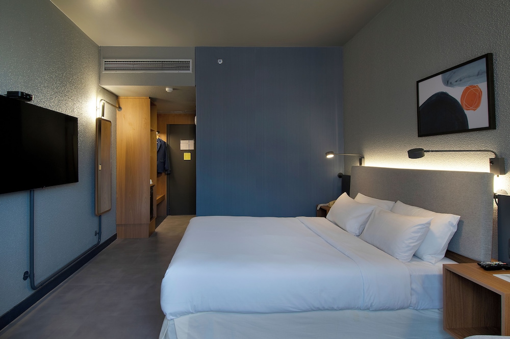 Habitación Superior con 1 cama doble del hotel Novotel Porto Alegre Tres Figueiras. Foto 4