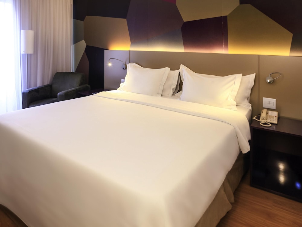 Privilege, Apartamento, 1 cama de matrimonio grande del hotel Mercure São José Dos Campos. Foto 4