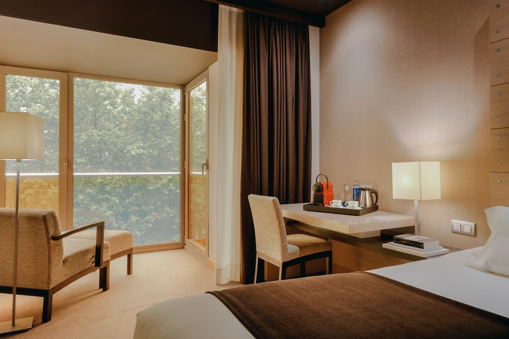 Habitación superior, vistas al río del hotel Hesperia Bilbao