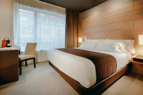 Habitación Individual Estándar del hotel Hesperia Bilbao. Foto 3