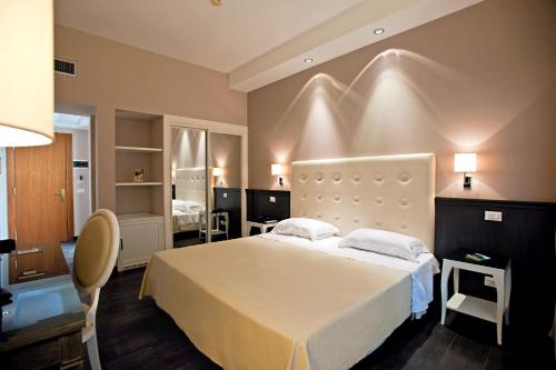 Habitación Doble Superior - 1 o 2 camas del hotel Mediterraneo. Foto 1