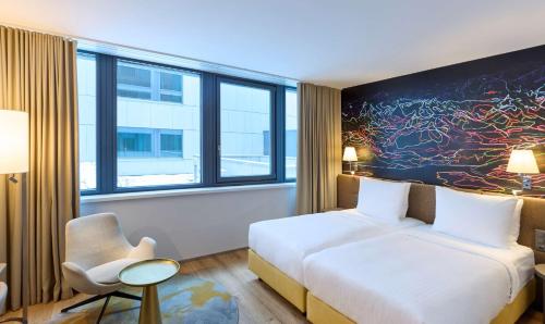 Habitación Estándar del hotel Radisson Blu , Lucerne. Foto 2