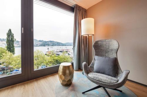 Suite - Junto al lago del hotel Radisson Blu , Lucerne