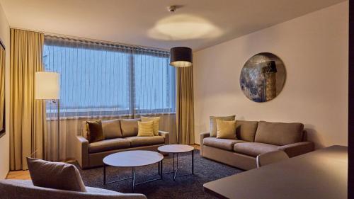 Suite Junior del hotel Radisson Blu , Lucerne. Foto 2