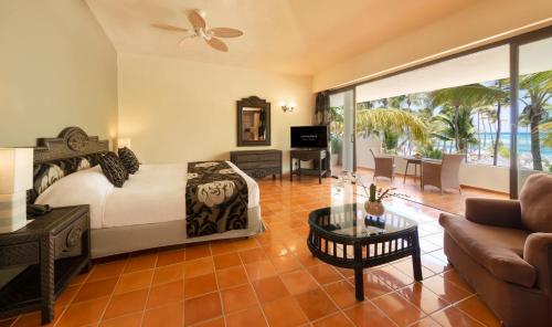 Suite Presidencial Privileged frente al océano del hotel Catalonia Royal Bavaro - Adults Only - All Inclusive. Foto 2